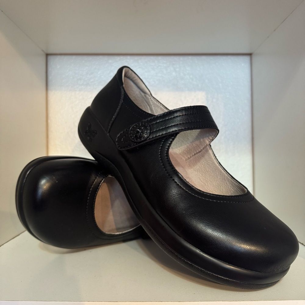 Alegria Black Leather Mary Jane Clogs Hook & Loop Comfort Minimalist Workwear